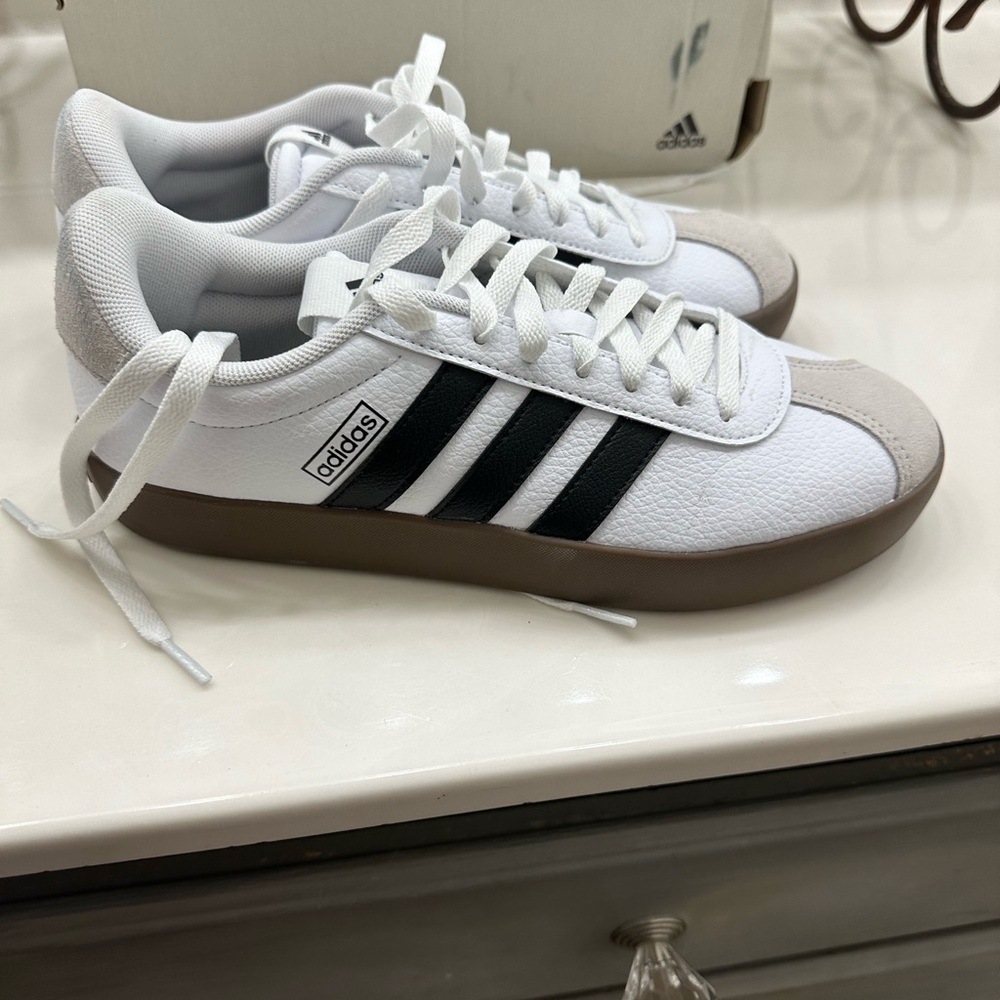 🩷Adidas VL Court 3.0